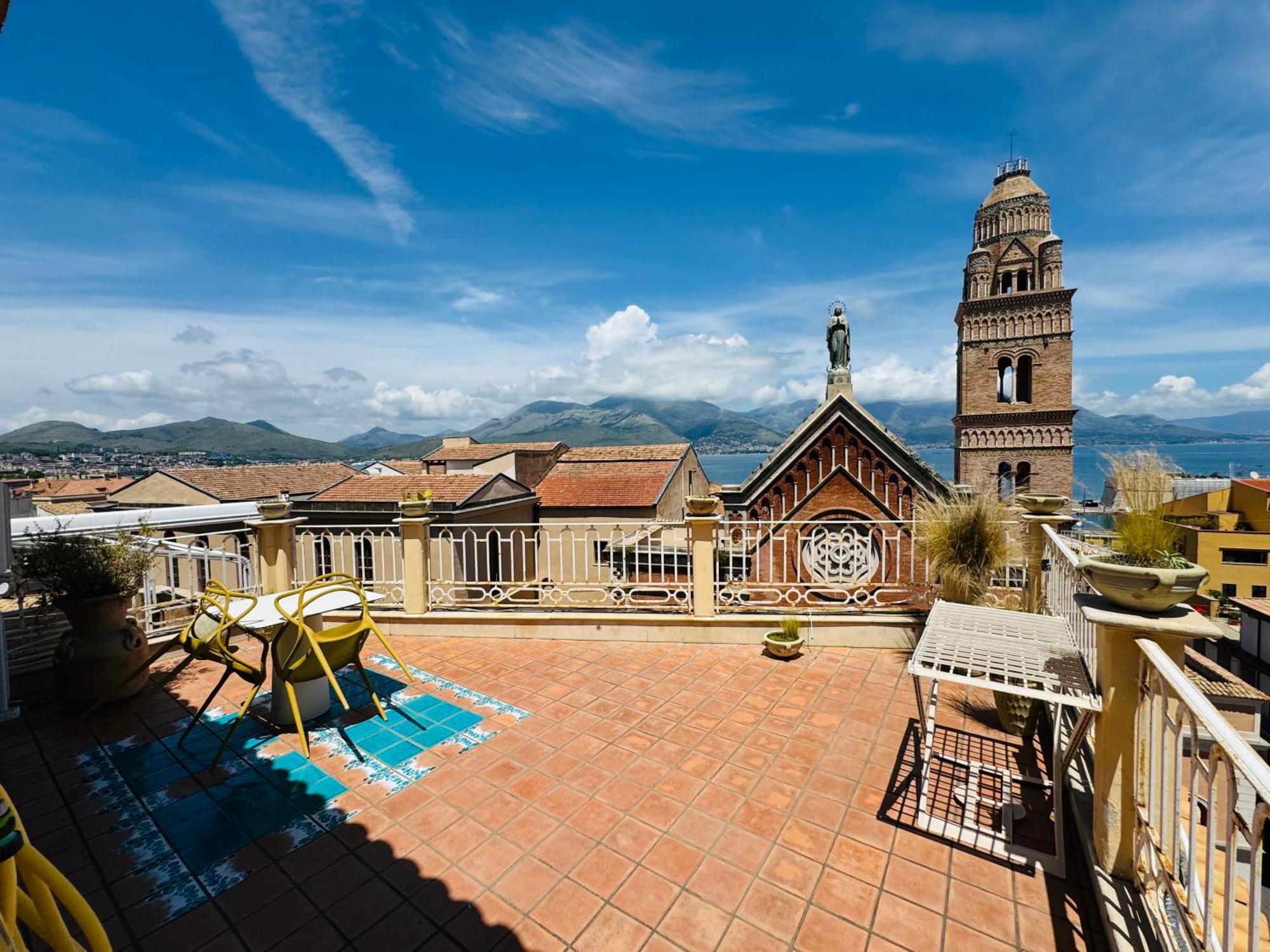La Gaetana Bed & Breakfast Exterior photo