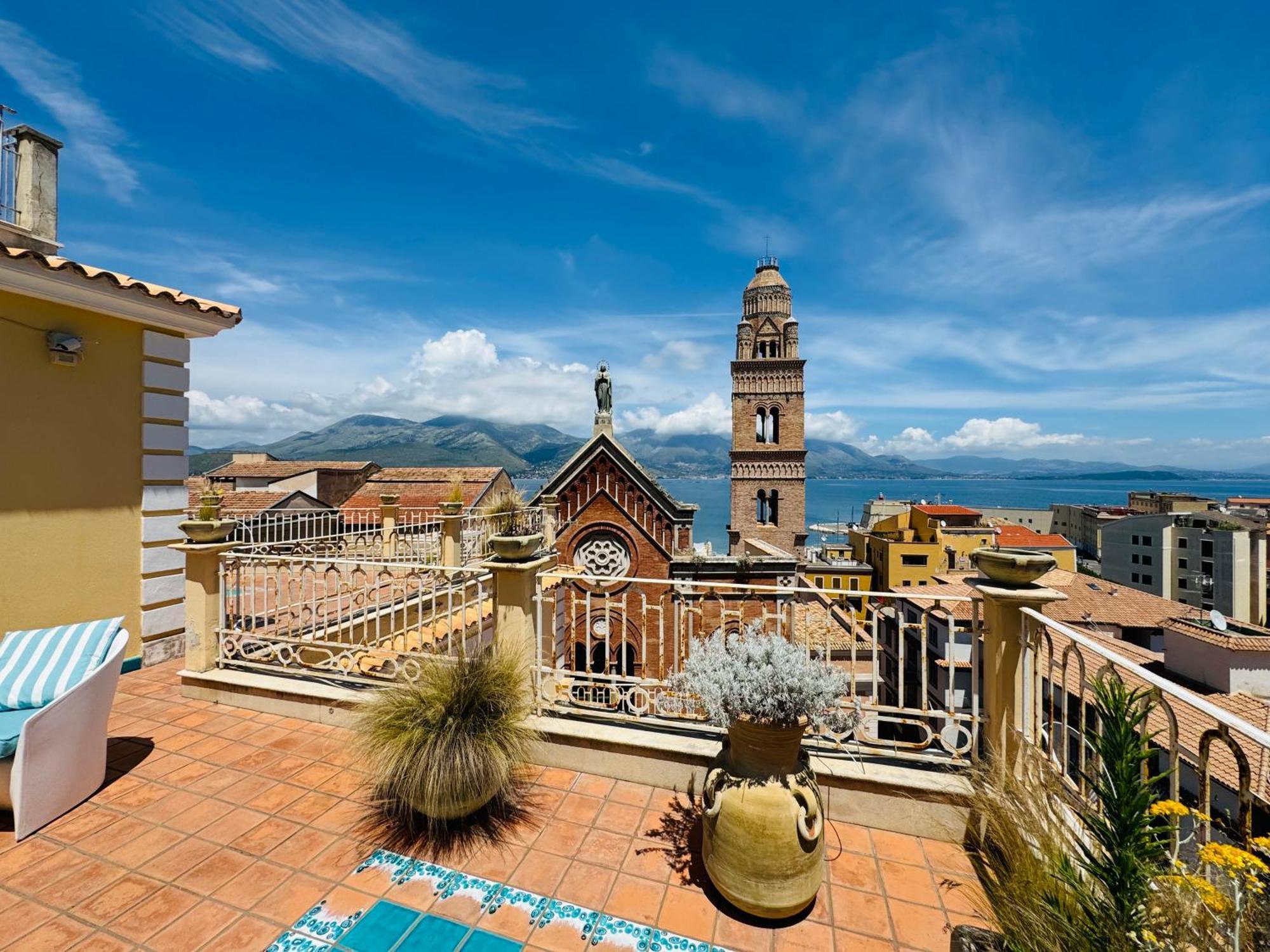 La Gaetana Bed & Breakfast Exterior photo